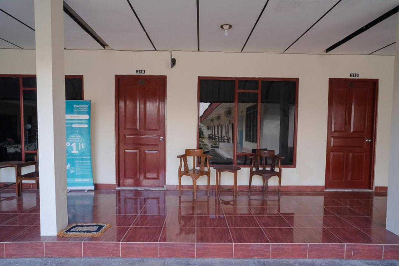 RedDoorz near Kampus 3 UTY Yogyakarta Hotel Bagian luar foto